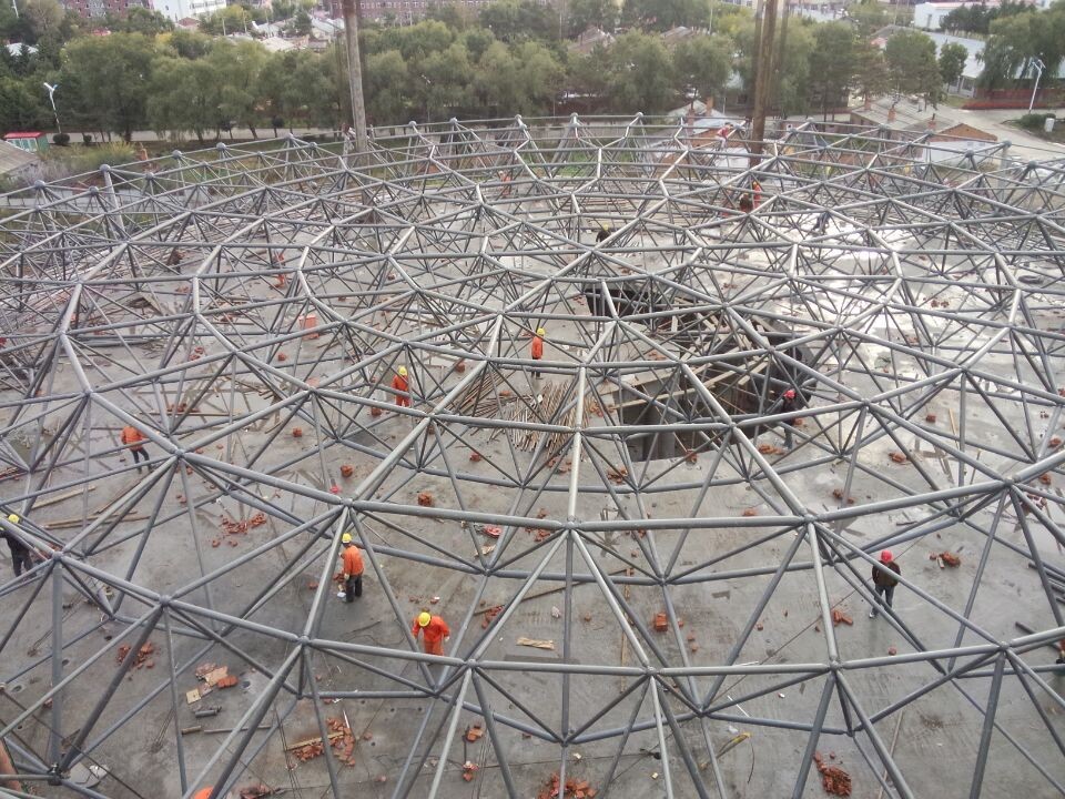 南通全民健身中心网架